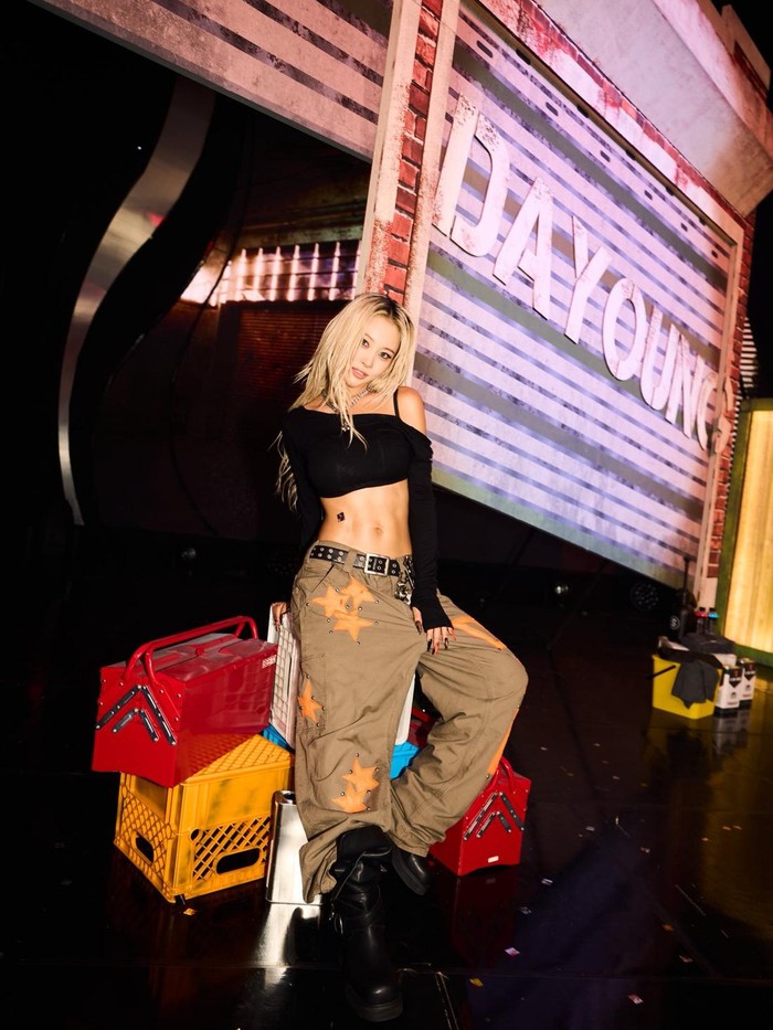 Guncang industri musik Korea Selatan, Dayoung, salah satu anggota WJSN dan sub-unit WJSN CHOCOME, resmi debut sebagai solois dengan merilis digital single album pertama, ‘gonna love me, right?’, pada 9 September 2025 lalu./ Foto: x.com/DAYOUNG_offcl