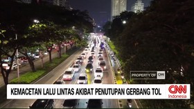 VIDEO: Kemacetan Lalu Lintas Akibat Penutupan Gerbang Tol
