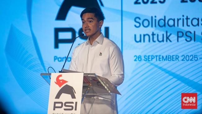 DPP PSI Resmi Terima SK Menkum, Sosok Mr J Masih Dirahasiakan Partai Solidaritas Indonesia (PSI) resmi terima SK kepengurusan DPP 2025-2030 dari Kemenkum. Identitas Ketua Dewan Pembina masih dirahasiakan.