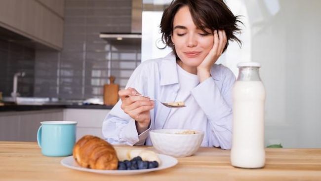 Makanan yang Bisa Bantu Tidur Lebih Nyenyak