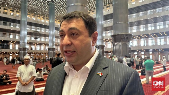 Dubes Azerbaijan di RI Ramil Ryazev Abil Oglu bercerita soal perang 44 hari dengan Armenia pada 2020 saat memberi "kultum" seusai salat Jumat di Masjid Istiqlal