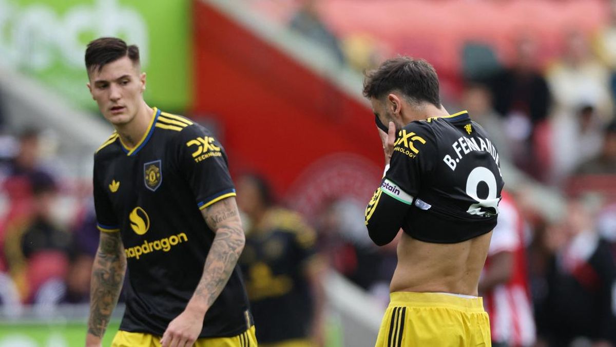 Hasil Liga Inggris: Fernandes Gagal Penalti, MU Dipermalukan Brentford