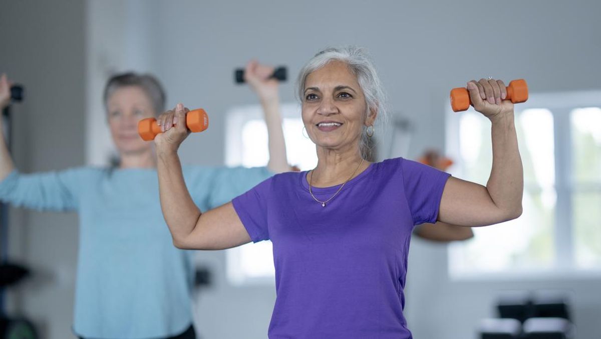 Jangan Konsumsi 5 Makanan Ini Jika Tak Ingin 'Memble' di Usia Tua