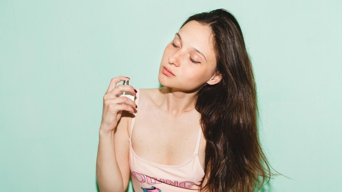 3 Wangi Parfum yang Bikin Segar untuk Cuaca Panas Siang Hari