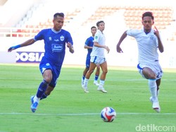 Persiba Balikpapan Pecundangi PSIS Semarang 2-1