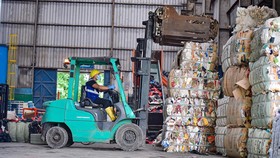 64 Ribu Ton Sampah Diolah 1 Dekade, Tekan Emisi Hingga 28 Ribu Ton