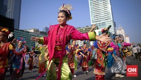 FOTO: Pertunjukan Seni Jaga Jakarta Penuh Warna