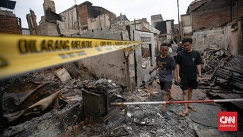 FOTO: 400 Rumah Ludes Terbakar di Taman Sari Jakbar