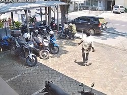 Maling Motor Kepergok Massa di Bandar Lampung, Tembaki Warga 5 Kali