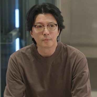 Belum Ada Obatnya, Lee Dong Gun Idap Penyakit Langka