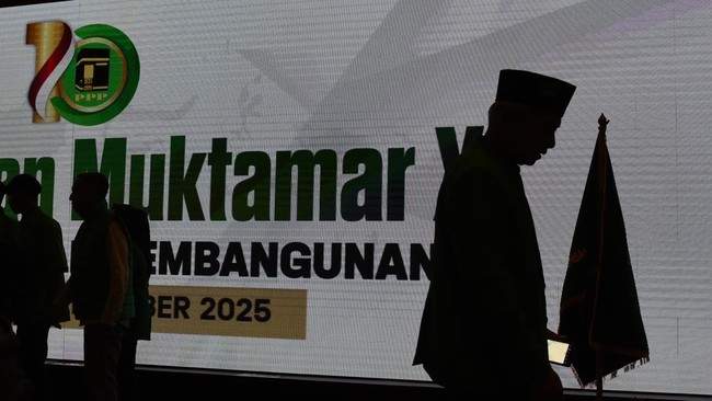 Imam Fauzan Amir Uskara, Ketua DPW PPP Sulawesi Selatan ditunjuk menjadi Sekretaris Jenderal PPP.