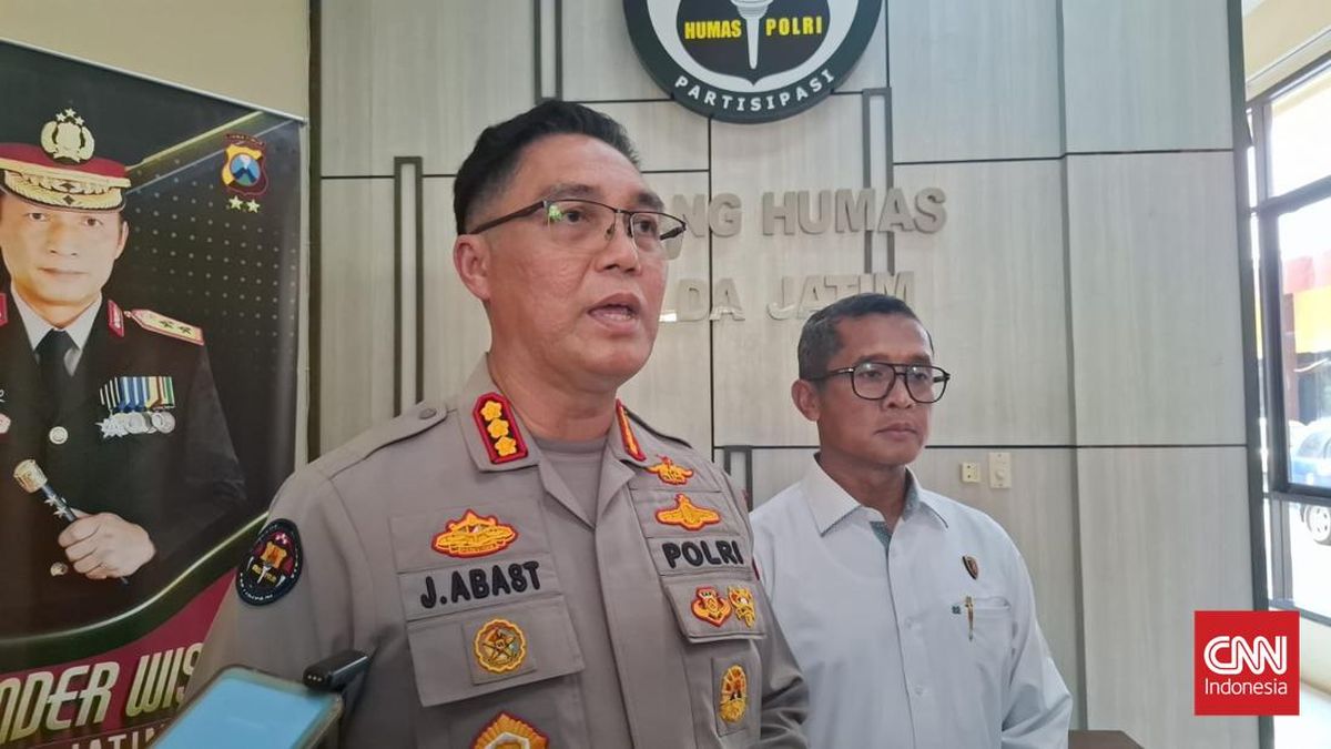 Polda Jatim Amankan Buku Milik Aktivis Paul Saat Penangkapan di Jogja