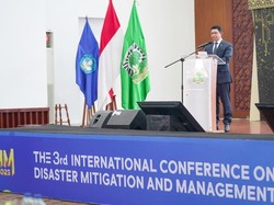 16 Tahun Gempa Sumbar, Kepala BNPB: Mitigasi Harus Berbasis Riset