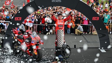 Berita Panas dari Dunia Sport CNN : Tangis Marc Marquez dan Comeback Terhebat di MotoGP