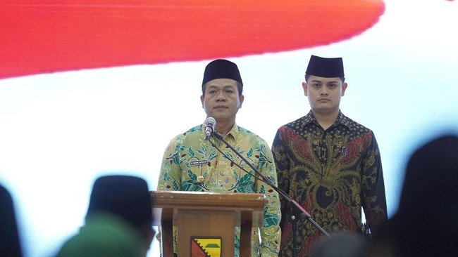 Bupati Bandung, Dadang Supriatna, mengingatkan ASN untuk menjauhi judi online dan pinjaman ilegal, mendorong penggunaan pinjaman resmi untuk kebutuhan hidup.