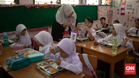 Baru Serap Rp27 T, BGN Yakin Anggaran MBG Capai Rp71 T di Akhir Tahun