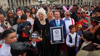 FOTO: Ratusan Cosplayer Pecahkan Rekor Dunia Guinness di London