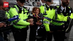 VIDEO: Polisi Inggris Tangkap Puluhan Peserta Demo Pro-Palestina