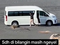 Viral Minibus Elf Terjebak di Lautan Pasir Gunung Bromo, TNBTS Buka Suara