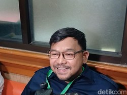 Bedu Minta Doa Terbaik Jalani Sidang Perdana Cerai
