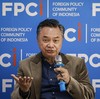 Ketua sekaligus pendiri Foreign Policy Community of Indonesia (FPCI) Dino Patti Djalal menyampaikan paparan pada konferensi pers jelang ASEAN for the Peoples Conference (AFPC) 2025 di Jakarta, Selasa (30/9/2025). AFPC 2025 yang bertujuan untuk menemp