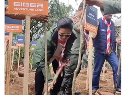 BBTNGGP dan Eiger Adventure Land Tanam 300 Pohon untuk Tanggap Bencana