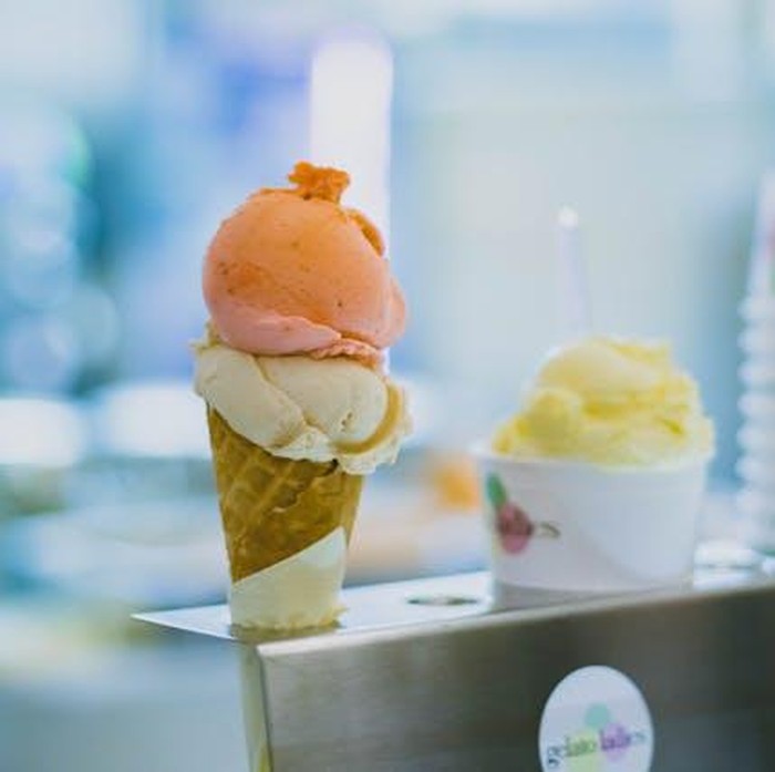 Hampir semua orang menyukai camilan berupa es krim. Namun, tahukah kamu? Setiap rasa es krim yang berbeda juga menandakan kepribadian berbeda.