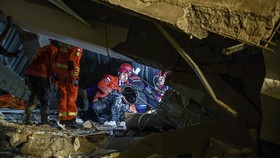 Gempa 6,5 M Sumenep Bikin Korban Makin Terhimpit Reruntuhan Ponpes