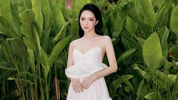 Cantik bak Wanita Tulen, 7 Potret Transgender Pertama Asia Finalis Miss Universe 2025