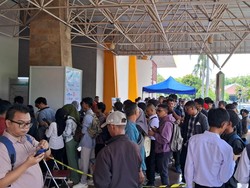 Job fair Jakarta Membludak, Antrean Pelamar Mengular