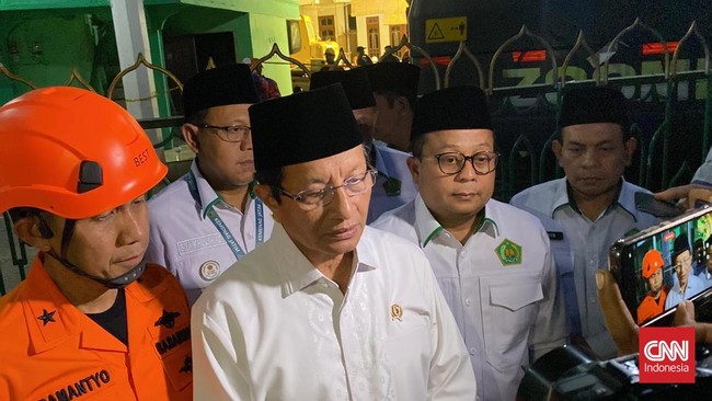 Menteri Agama Nasaruddin Umar menyatakan santri korban ambruknya musala di Sidoarjo sebagai syuhada. Ia mengapresiasi upaya evakuasi dan ketabahan mereka.