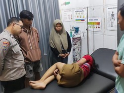 Cemburu Buta Waria di Jember Hajar Siswi SMP gegara Cowoknya Dicium