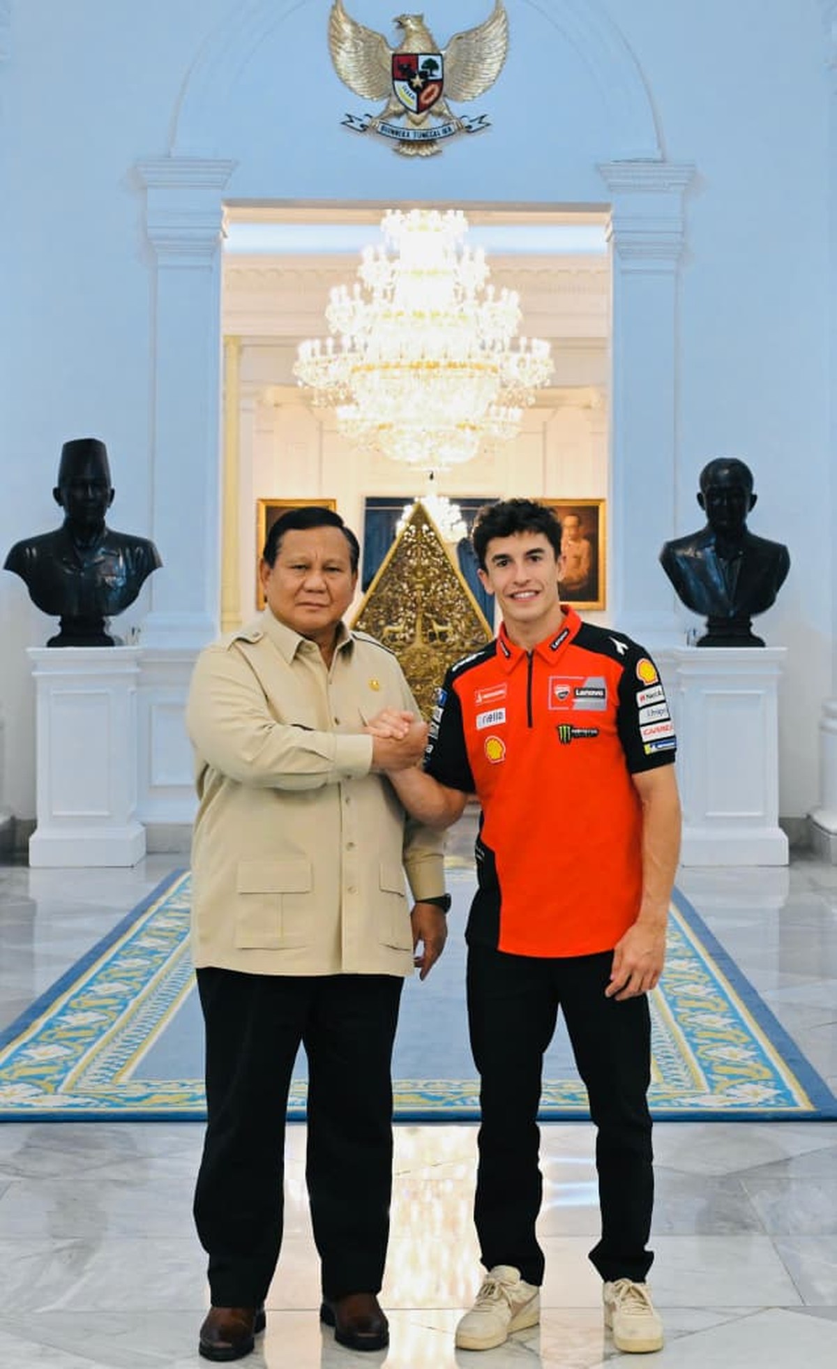 Presiden Prabowo bertemu Marc Marquez &lpar;Foto&colon; Rusman - Biro Pers Sekretariat Presiden&rpar;