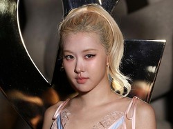 Foto Rose BLACKPINK Di-crop, Isu Rasisme ke Artis Asia Mencuat