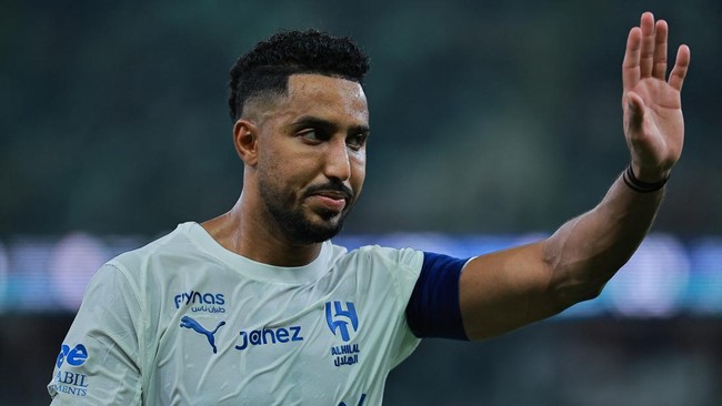 Kapten timnas Arab Saudi Salem Al Dawsari dilaporkan mengalami cedera menjelang duel melawan Timnas Indonesia dalam ronde empat Kualifikasi Piala Dunia 2026.