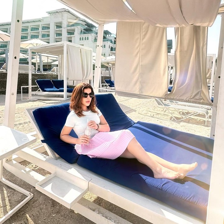 <p><em>Beauty vlogger</em> Tasya Farasya tengah berada di Dubai untuk urusan pekerjaan. Tasya terbang ke Dubai saat tengah menjalani proses cerai dengan Ahmad Assegaf, Bunda. (Foto: Instagram @tasyafarasya)</p>