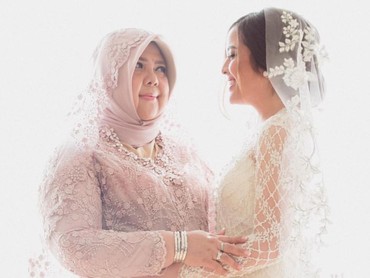 img-title Ibunda Tasya Kamila Jalani Operasi Bariatrik Potong Lambung