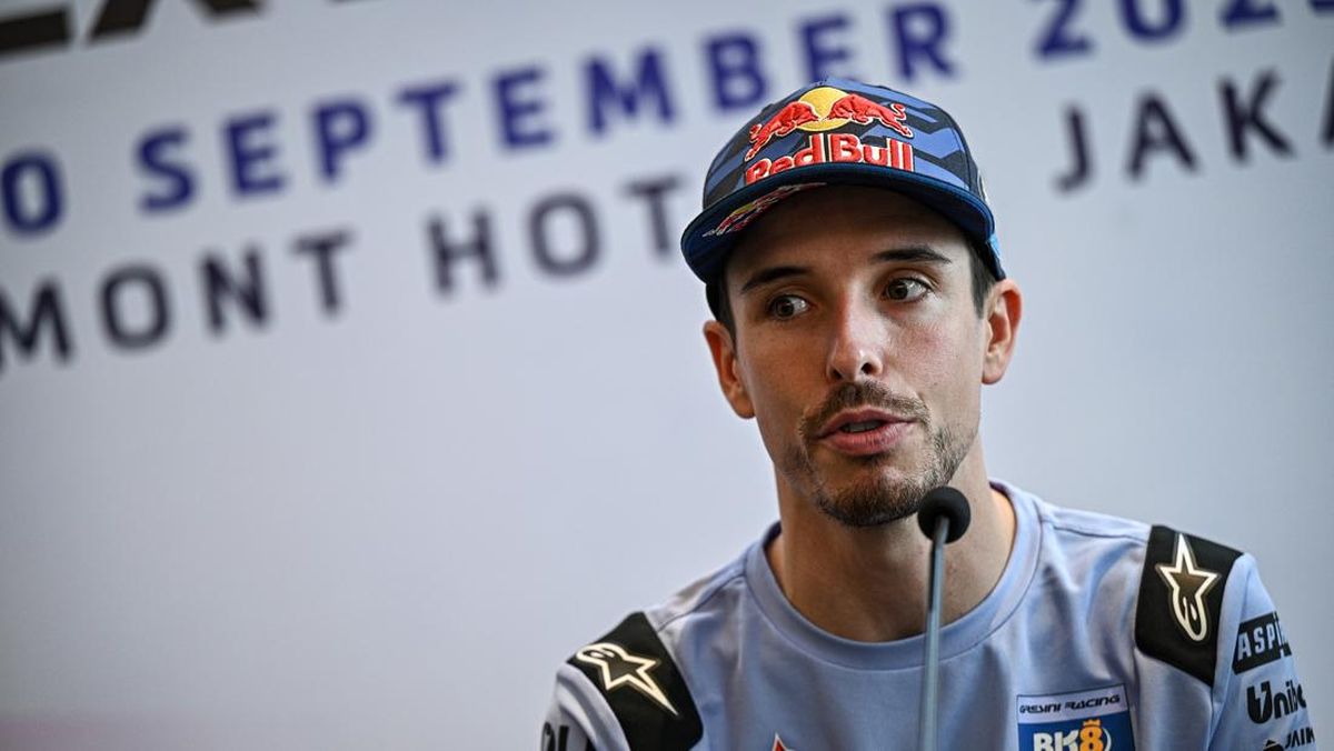 Marc Marquez Retak Tulang Selangka, Sang Adik Sorot Aksi Bezzecchi