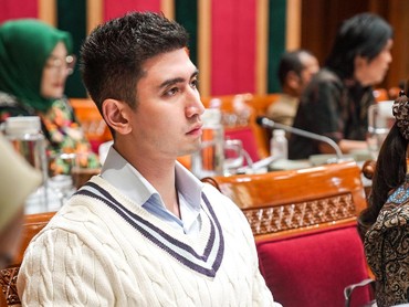img-title Sosok Ruby Chairani, Anggota DPR yang Dekat dengan Verrell Bramasta