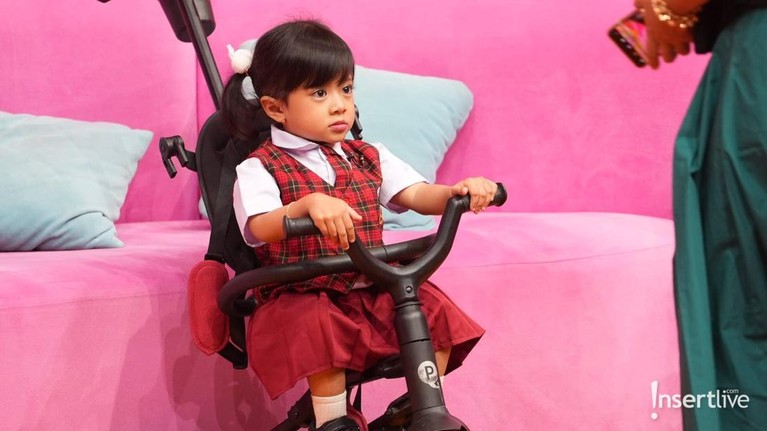 Zehan Almira