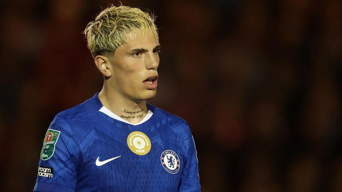 Garnacho Ungkap Momen Menyedihkan di MU: Latihan Sendiri