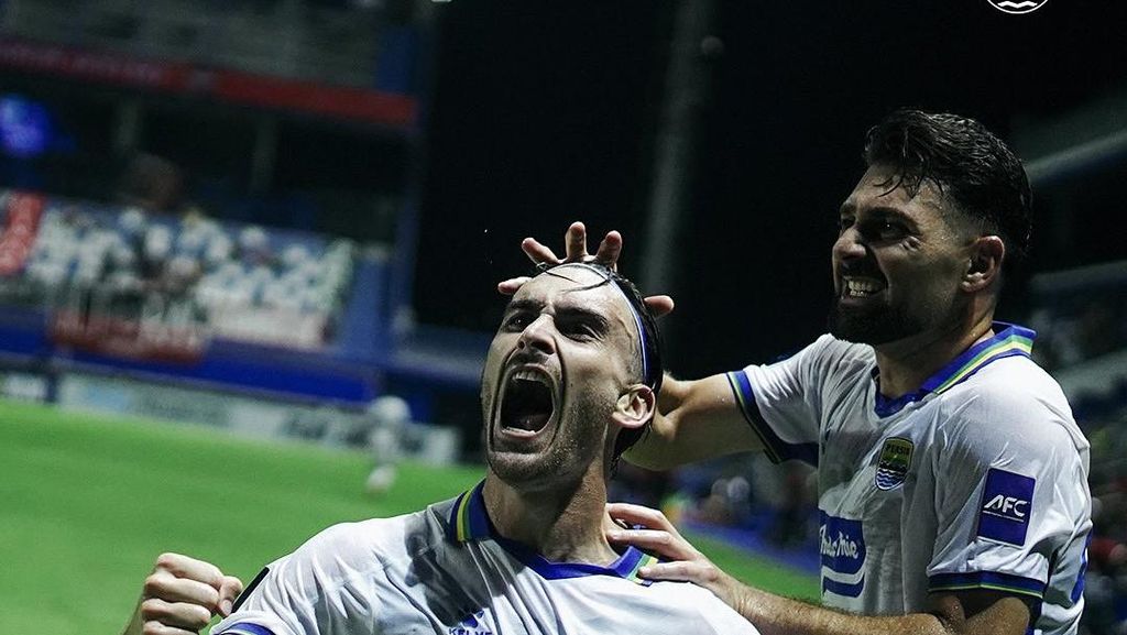 Tak Ada Mesin Gol, 14 Pemain Persib Sumbang Skor di Hattrick Juara