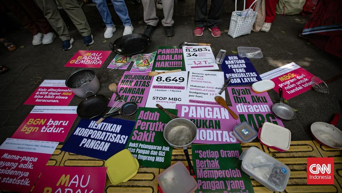 FOTO: Demo Emak-emak di Monas, Kritik Program MBG Berujung Keracunan