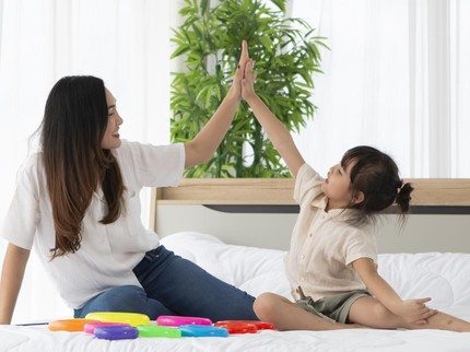 Gen Z Tinggalkan Gentle Parenting, Terapkan Pola Asuh Baru Ini