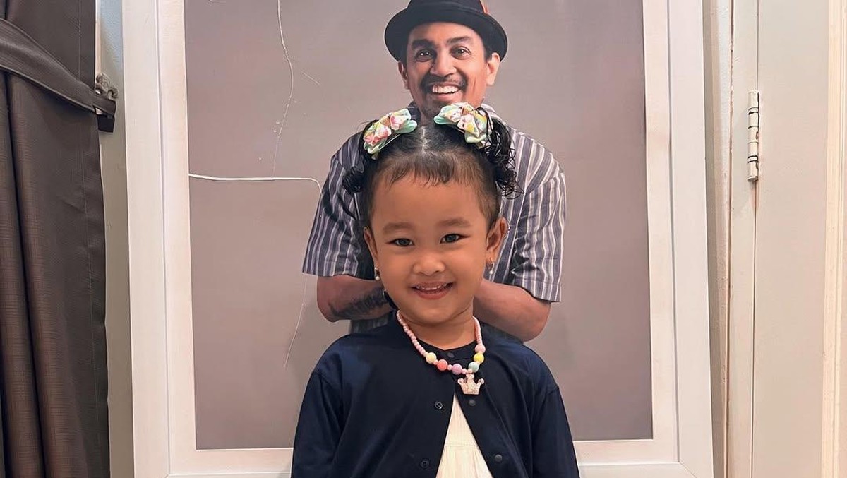 Gewa Atlana Syamayim dan Mendiang Glenn Fredley