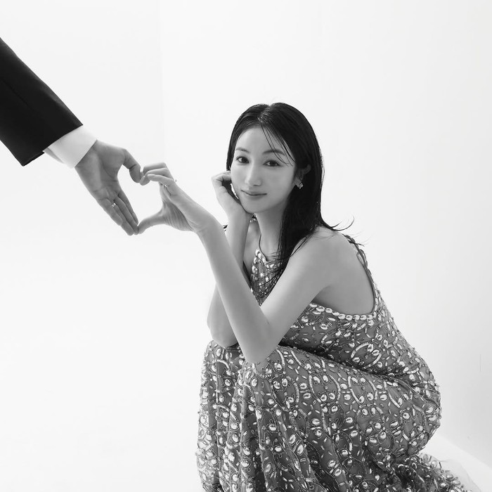 Aktris Korea Kim Ok Vin akan menikah dengan pasangan non-selebriti pada November 2025 mendatang.