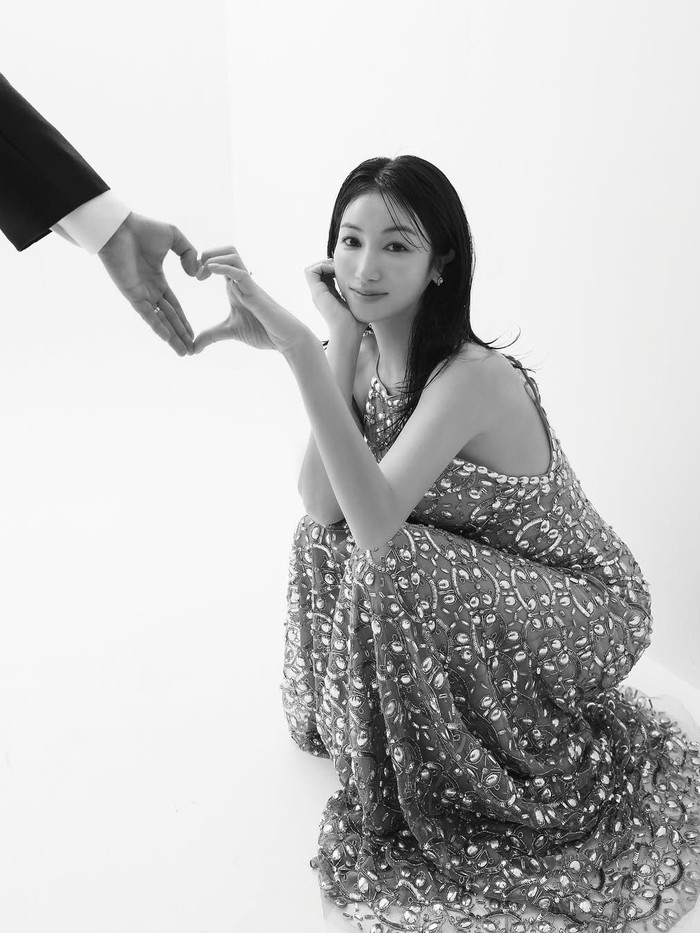 Aktris Korea Kim Ok Vin akan menikah dengan pasangan non-selebriti pada November 2025 mendatang.