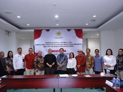 Kompolnas Gelar FGD Strategi Reformasi Polri, Dorong Polisi Humanis
