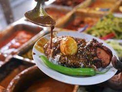 Makan Nasi Kandar, Wanita Ini Kaget Harus Bayar Hampir Rp 1 Juta!