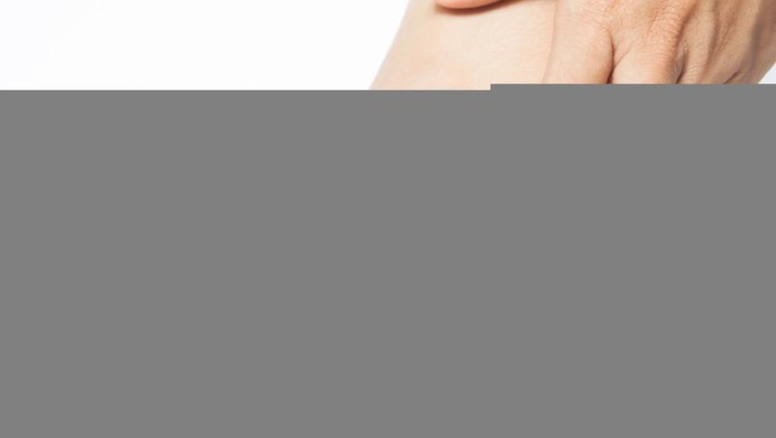 BeauPicks: 4 Rekomendasi Produk untuk Melembabkan Tumit yang Kering